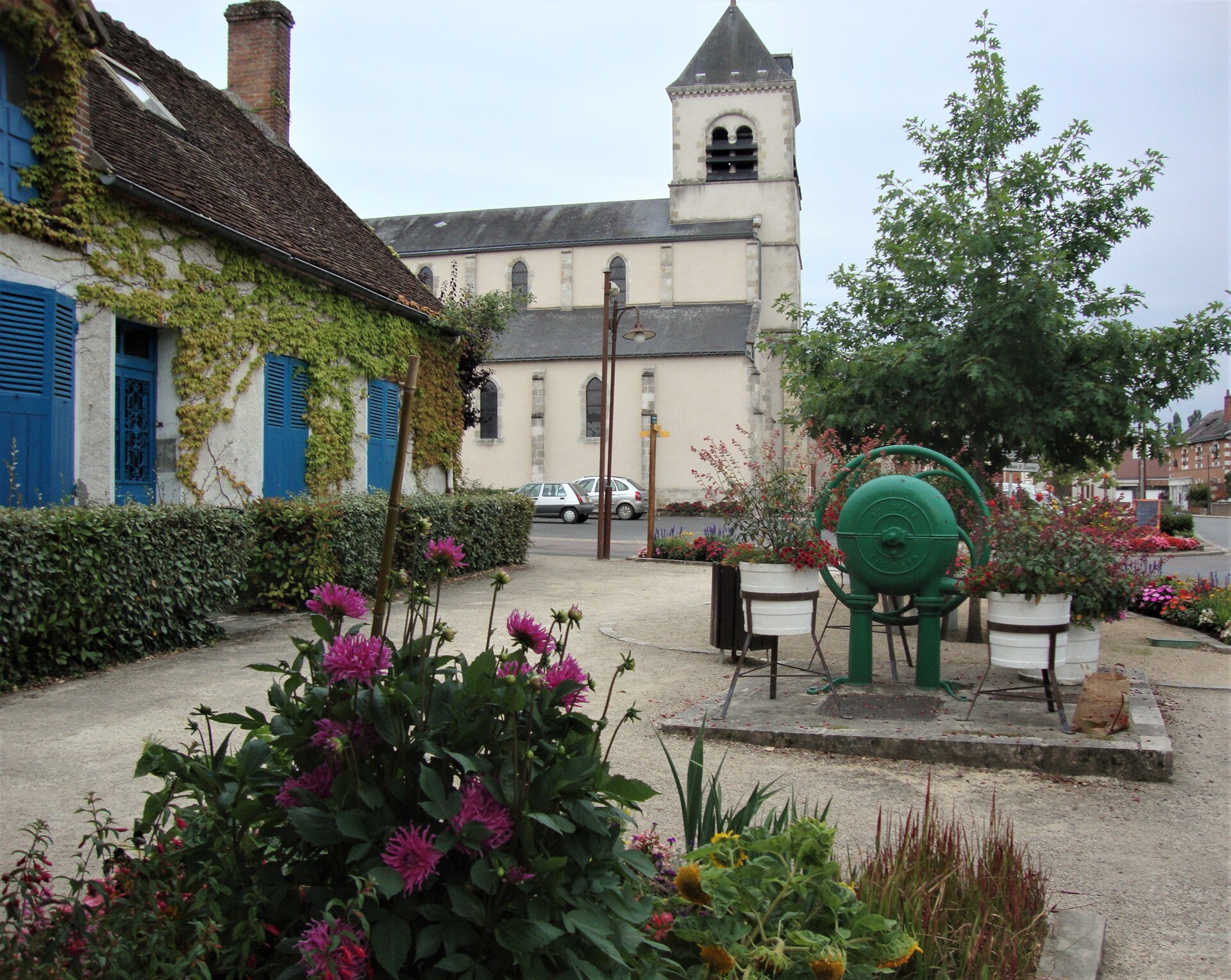 eglise-saint-sulpice-nibelle-exterieur